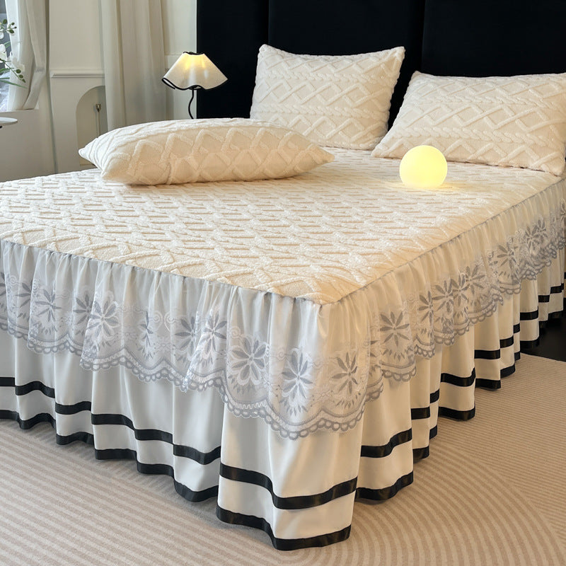 Drap en velours matelassé - vue sur lit